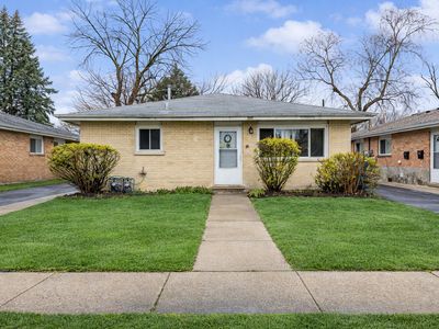 808 Mackinaw Ave