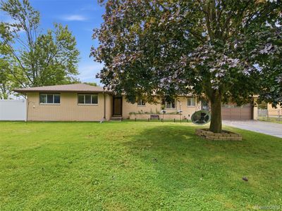 2714 Fairfield Dr