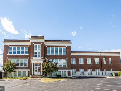 900 Barton St Unit 307