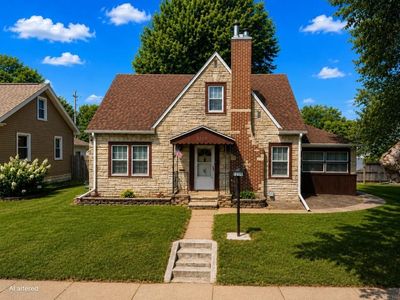 1206 Western Ave