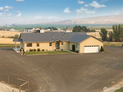 711 Watson Loop
