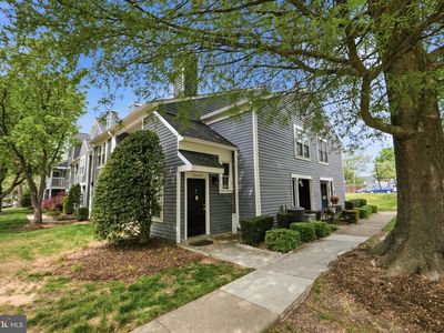 Property at 13644 Orchard Dr, Clifton, VA