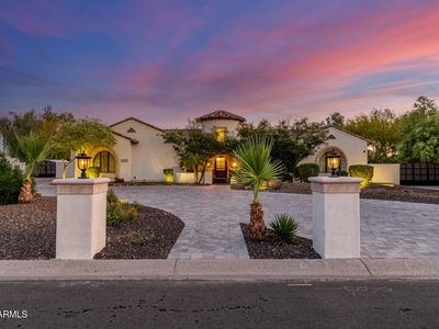 5213 W PARK VIEW Lane