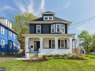 810 Collings Ave