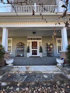 208 Lincoln Ave N