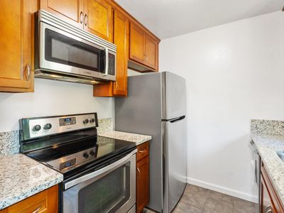 2044 Benita Dr UNIT 4