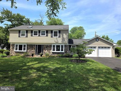 4230 Majestic Ln