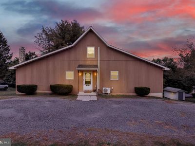 Property at 203 Hatchet Cv, Auburn, PA