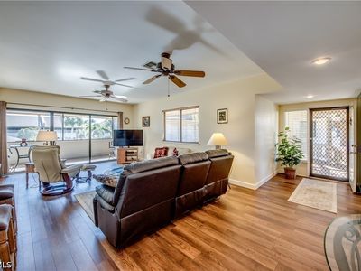64 4th St APT A204