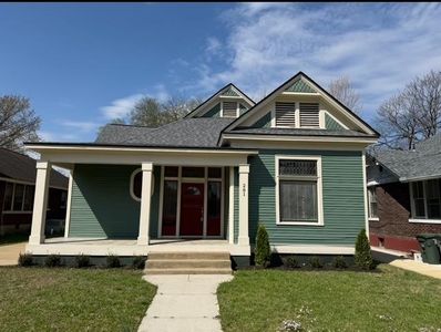 281 N Willett St