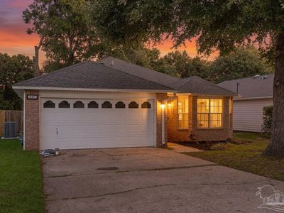 521 Desert Oak Dr