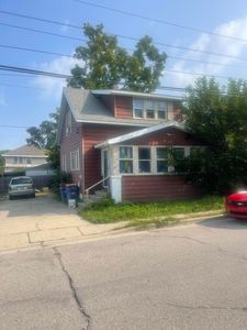 527 Cordelia St SW