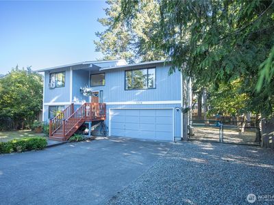 5318 203rd Street Ct E