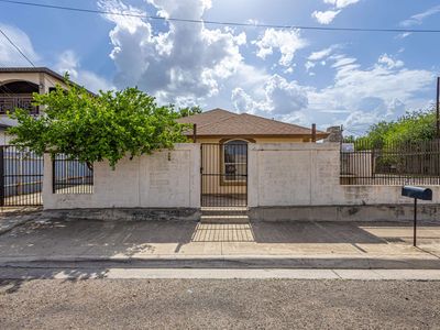 4120 Juarez Ave