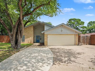 5907 Old Barn Dr