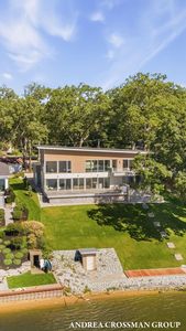 602 Lawn Ave