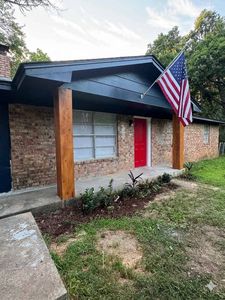 501 N East St