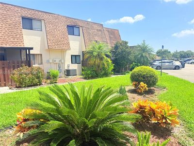 229 San Remo Blvd