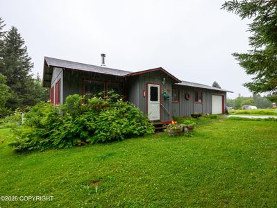 2489 Hillview Pl