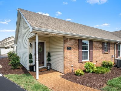 785 E Northfield Blvd