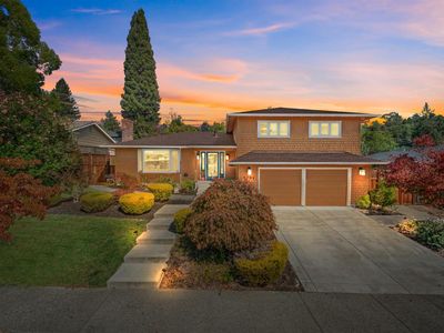 2206 Oak Hill Drive