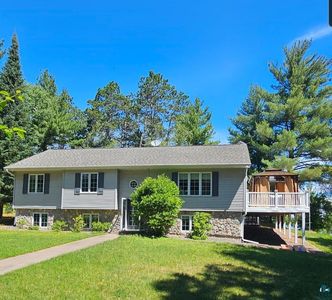 W8668 Peninsula Rd