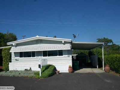 41 Plymouth Way