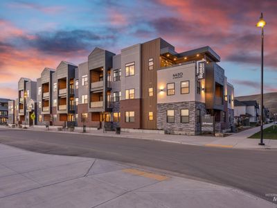 4430 E Haystack St #212