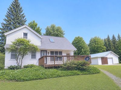 Property at 14940 Grove Rd, Garrettsville, OH