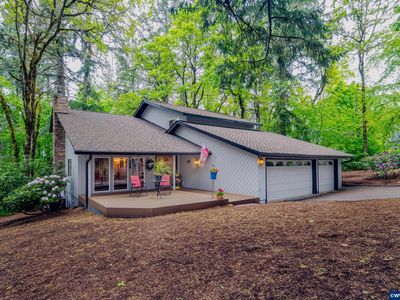 3187 Orchard Heights Rd NW