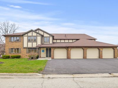 Property at 7834 W Foresthill Ct APT 1CR, Palos Heights, IL