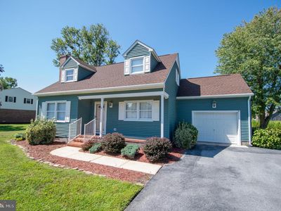 11 Bennett St