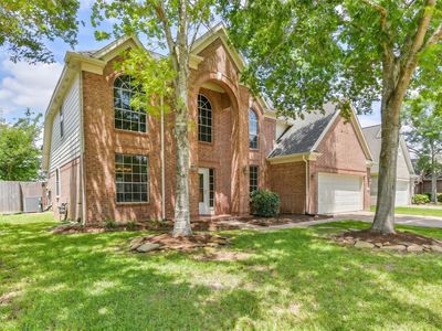 3304 Autumn Forest Dr