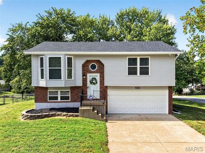 3804 Larkspur Lndg