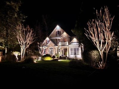 982 Stonington Dr