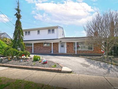 275 36th Street