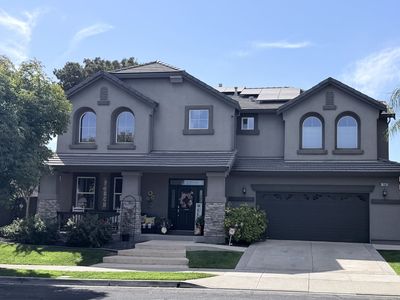 1587 Dawnview Dr