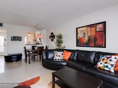 5901 NW 61st Ave UNIT 308