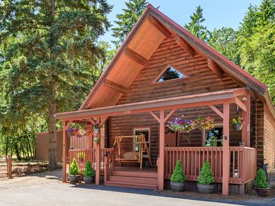 3285 SW Redmond Hill Rd