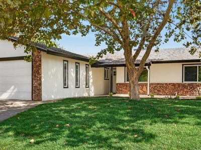 7841 Tabare Ct