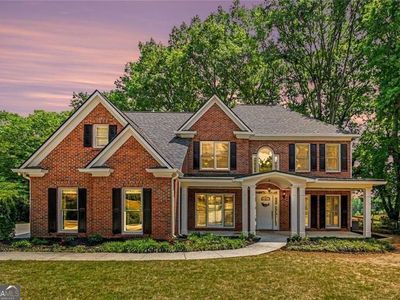 607 Crimsonwood Ct