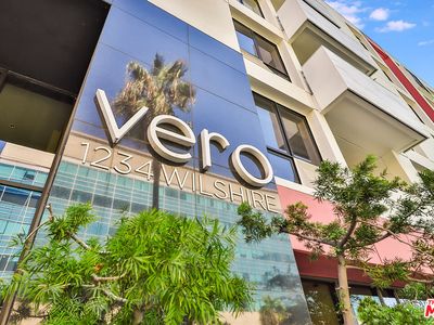 1234 Wilshire Blvd APT 609