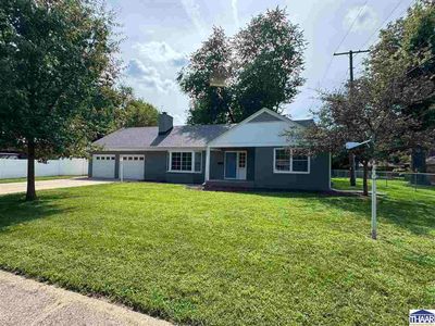 313 S 32nd St