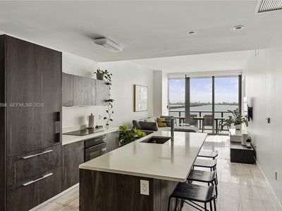 480 NE 31st St Unit 1802