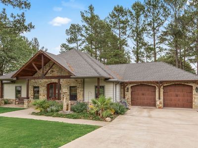 110 Cambridge Dr