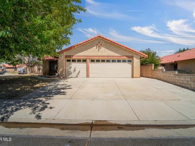 37134 Calle Real