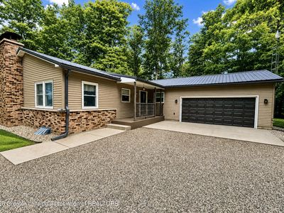 10401 E M 79 Hwy