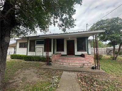 206 Hinton St