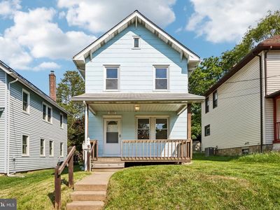 1833 Fairview Ave