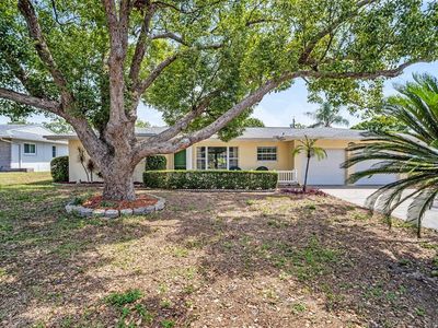 1935 Jeffords St